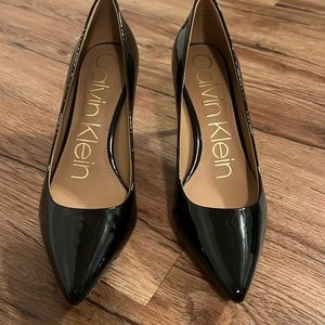 Calvin Klein patent leather pumps size 6.5